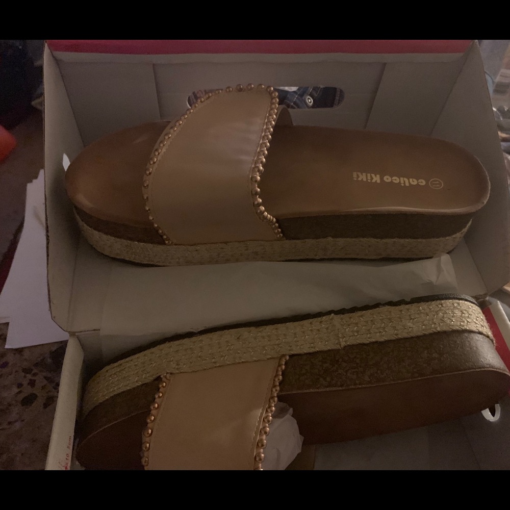 Ladies slide in shoes